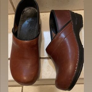 dansko shoes